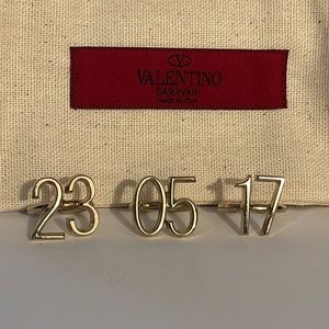 NWT - Valentino Garavani Runway Date Rings in Metal